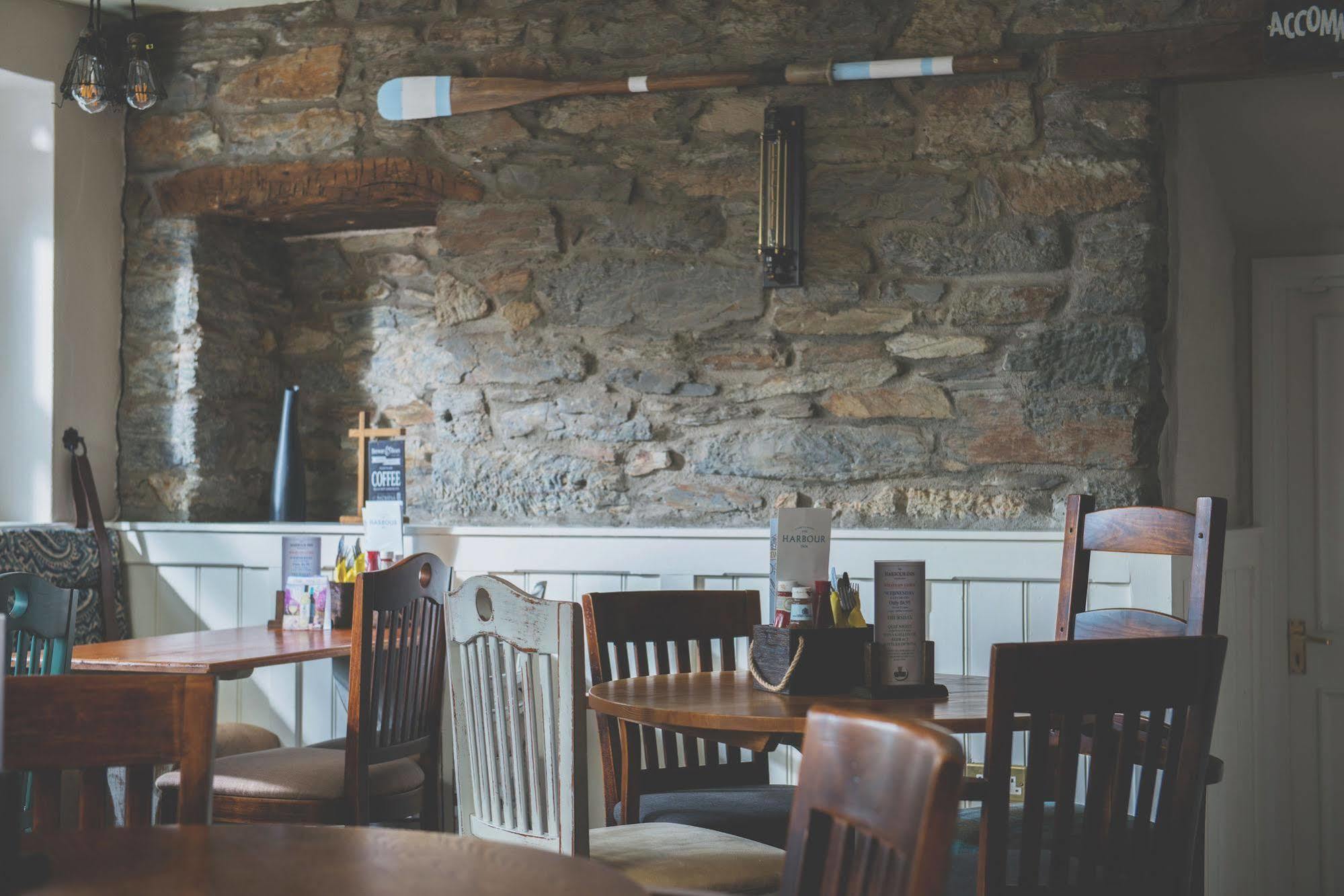 Harbour Inn Porthleven Exterior photo